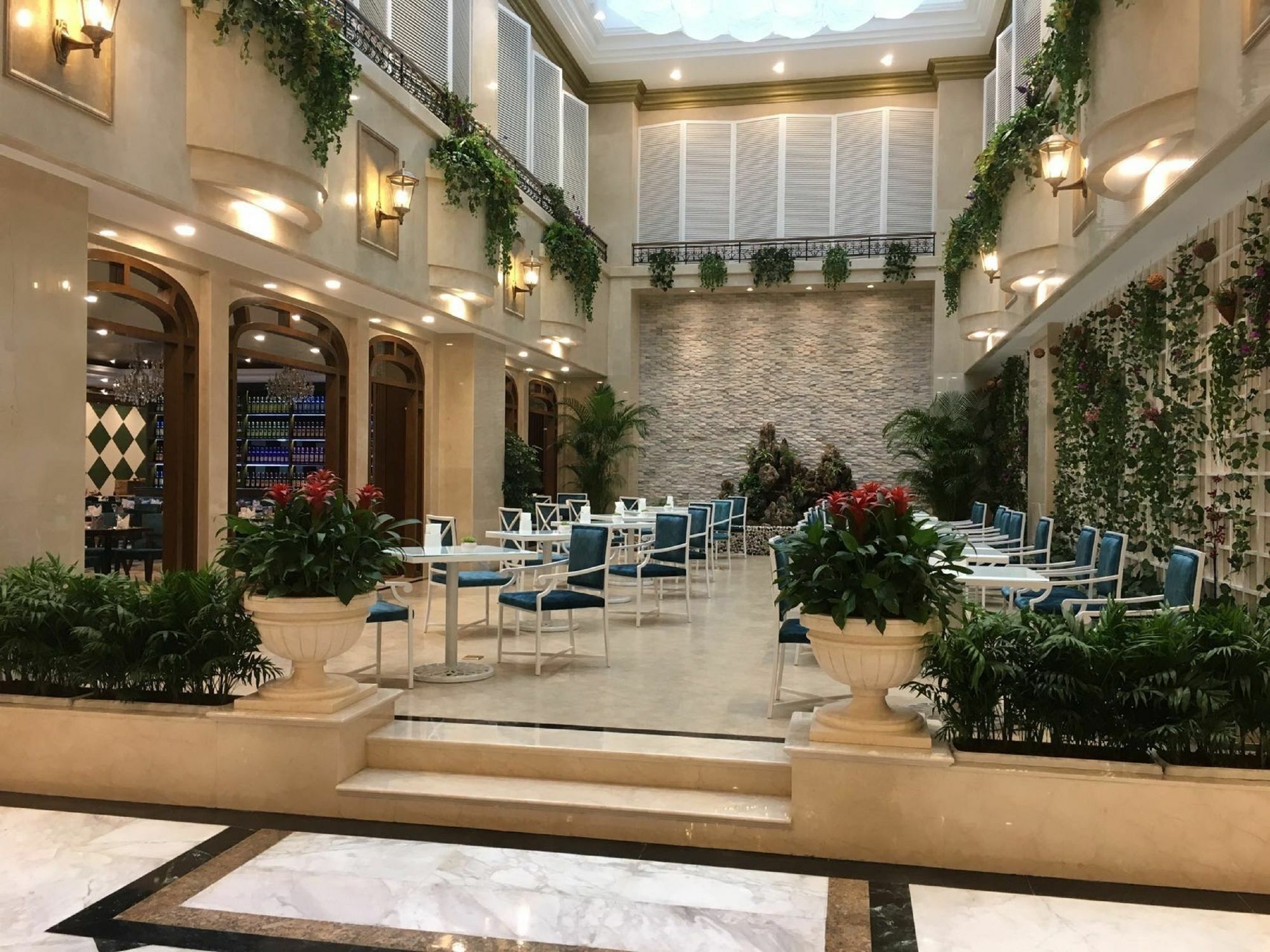 Kerren Hotel דאליין מראה חיצוני תמונה